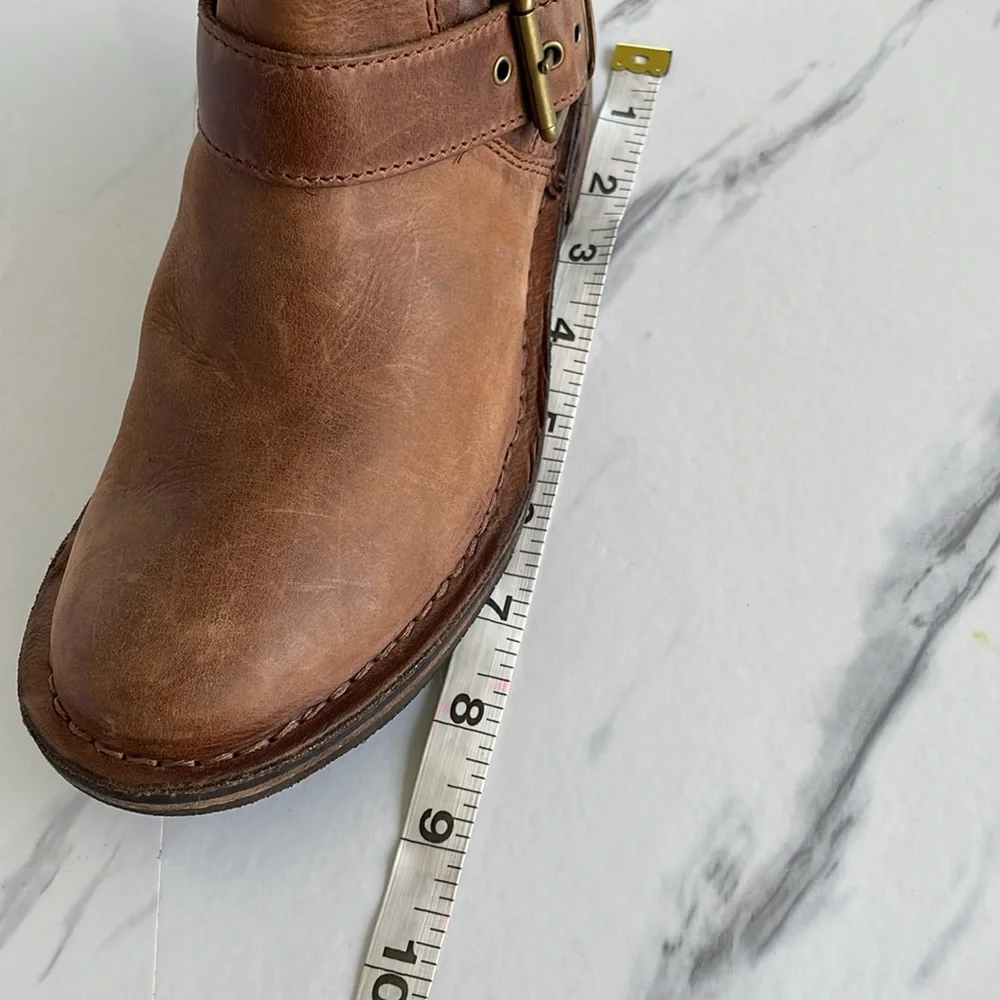 UGG brown australia